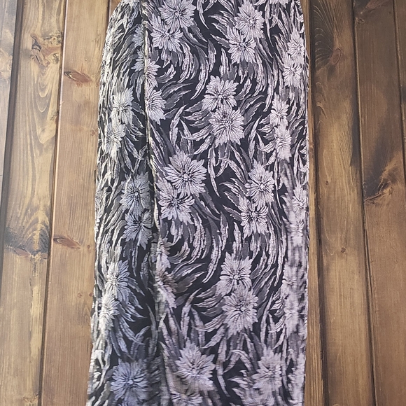 Vintagw Reversible Midi Skirt - Picture 6 of 10